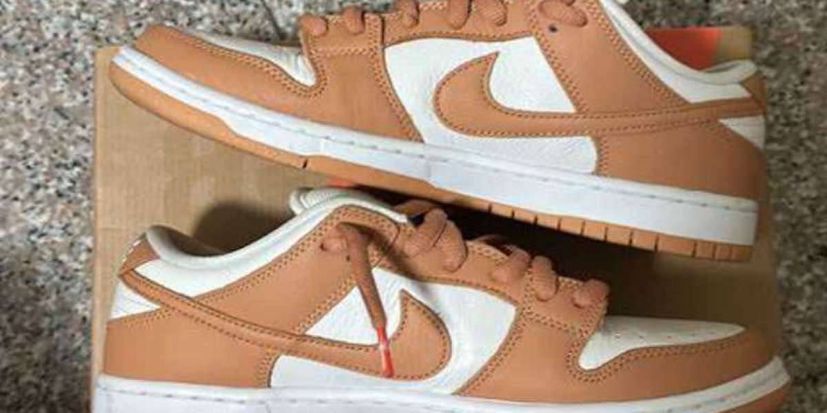 Nike Dunk Low Pro ISO SB's Holiday Special